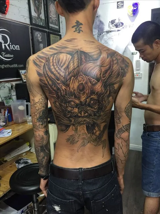 200+ hình xăm đầu rồng bích lưng, kín bụng cực chất - Genztattoo